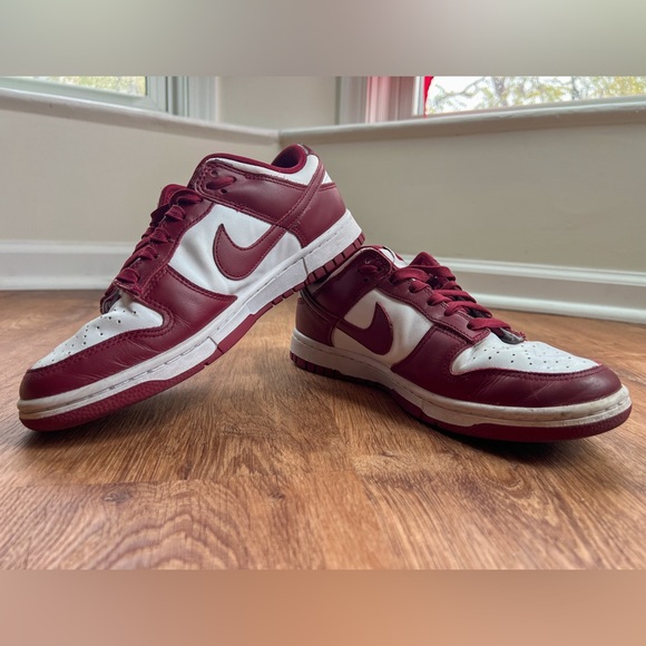 Nike Dunks Low Team Red - Picture 6 of 6